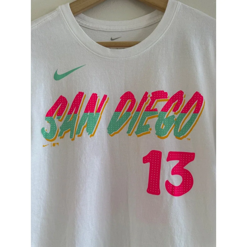 Nike San Diego Padres City Connect Manny Machado 13 T-Shirt Mens Small White